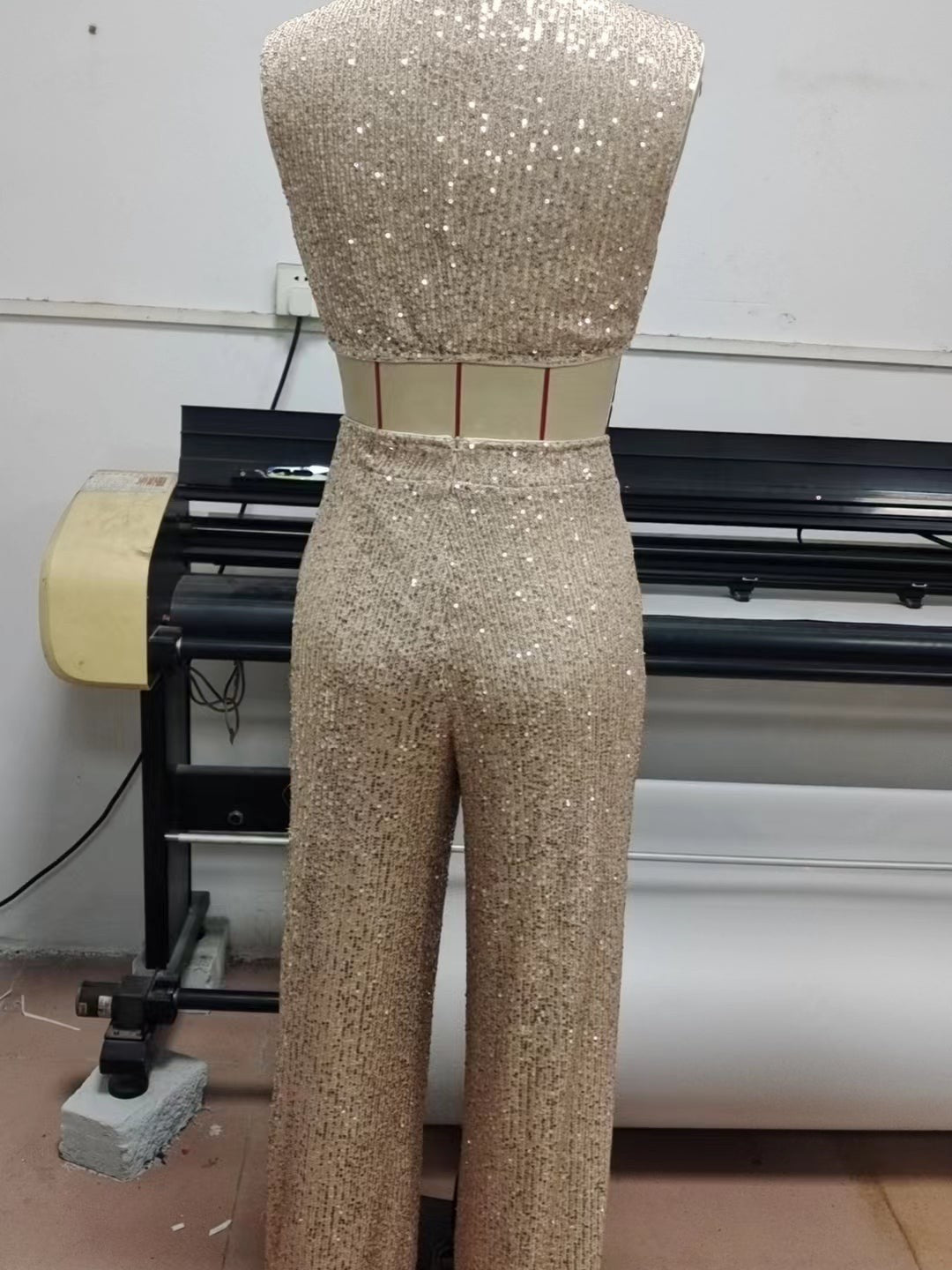 Sequins Sleeveless O Neck Short Top & Casual Trousers Coord Set