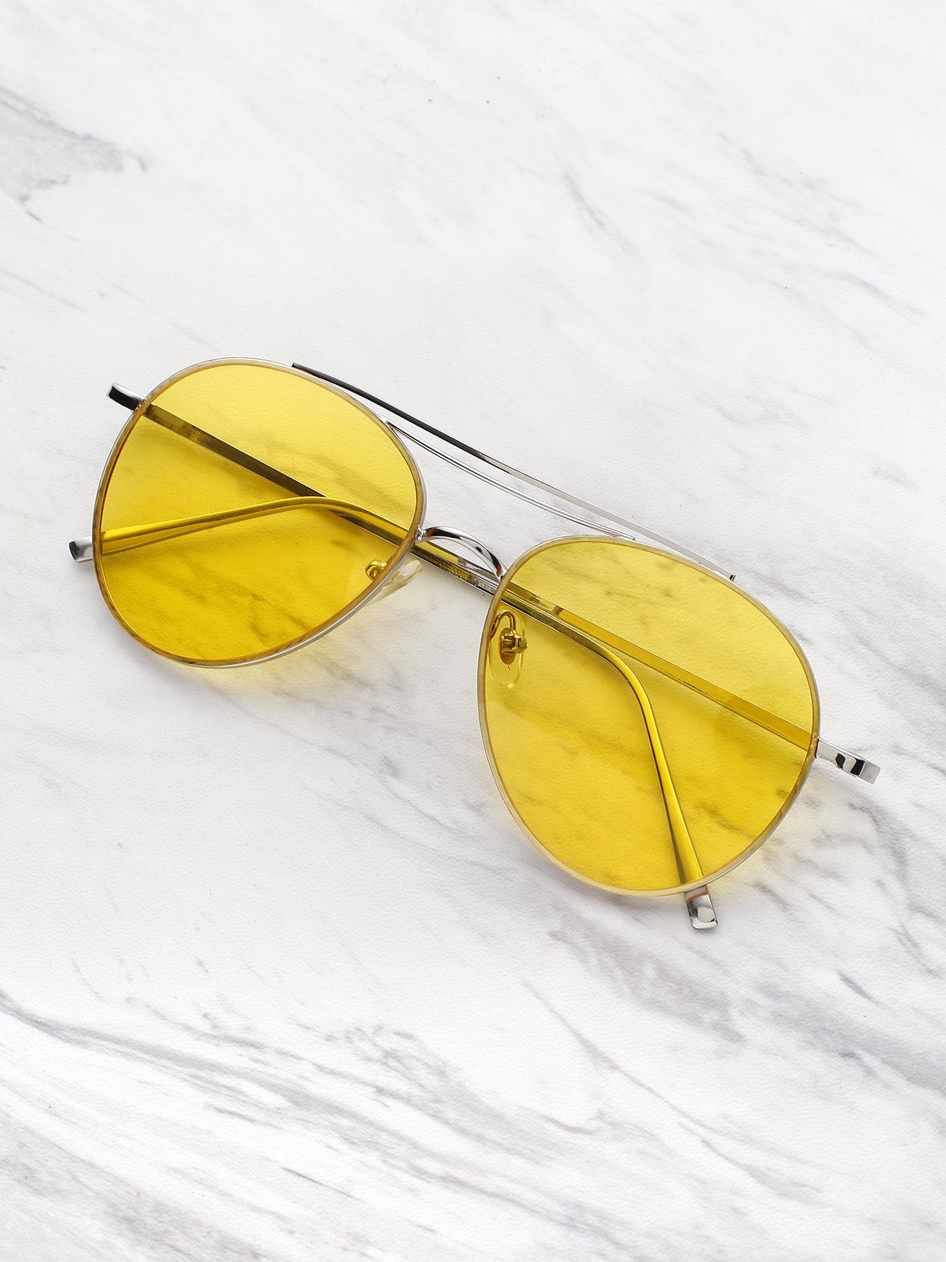 Contrast Top Bar  Sunglasses