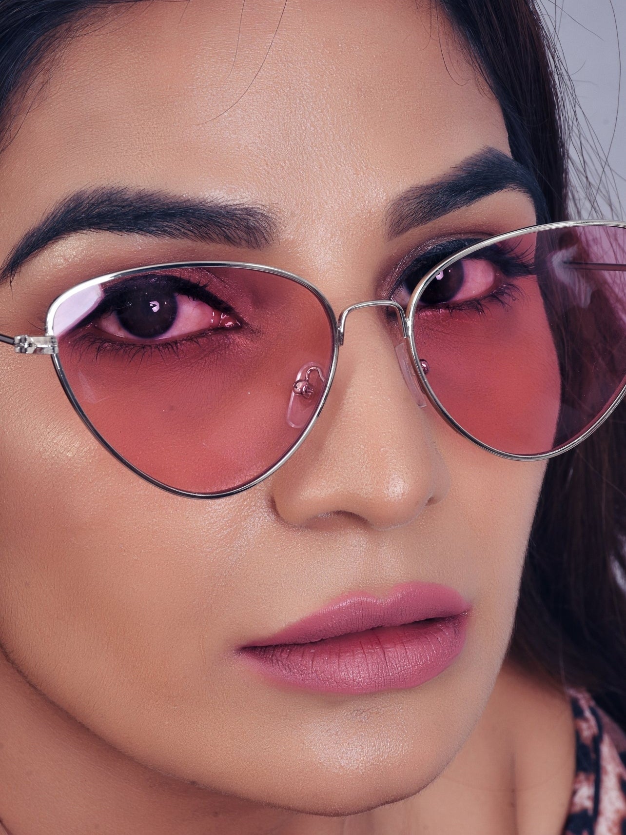 Oval Shaped Sunglasses