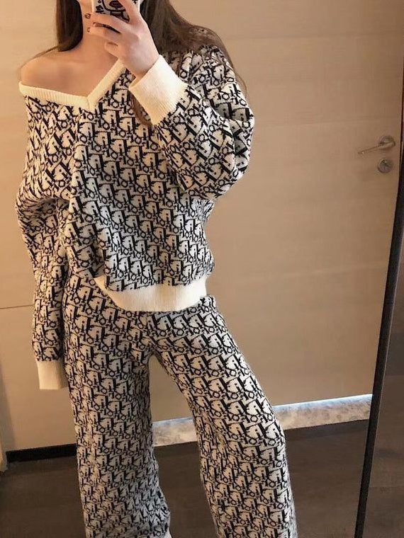 Print V Neck Soft Wool Coord Set