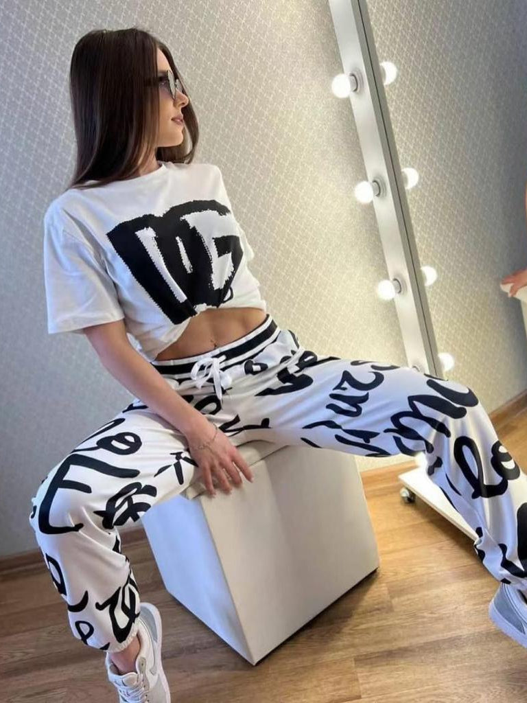 Print D G T-Shirt & Pants Coord Set