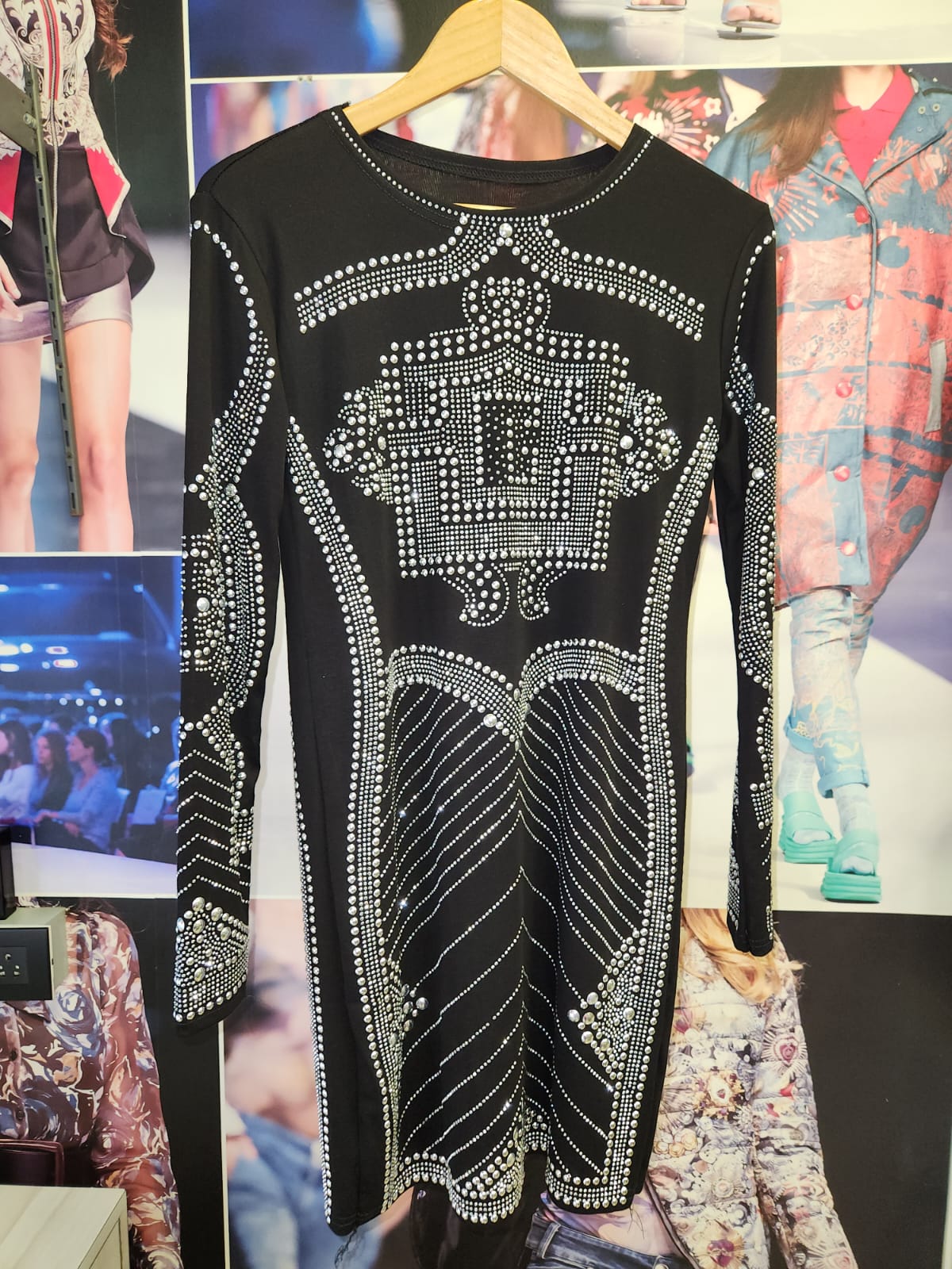 Rivet Buttons Rhinestone Black & Golden Dress Dress