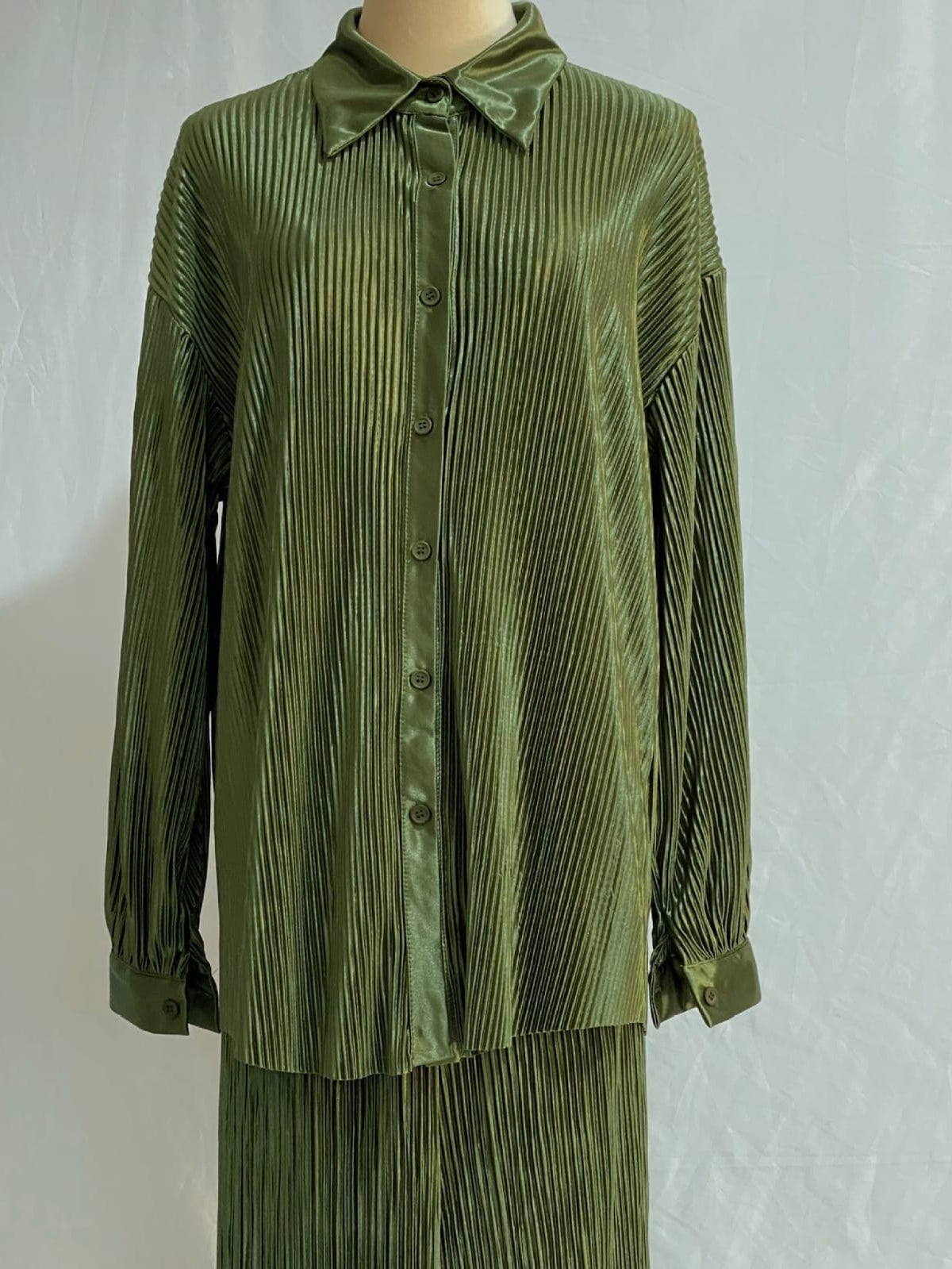 Oversized Pleated Shirt & Pants Elastic Waist Set