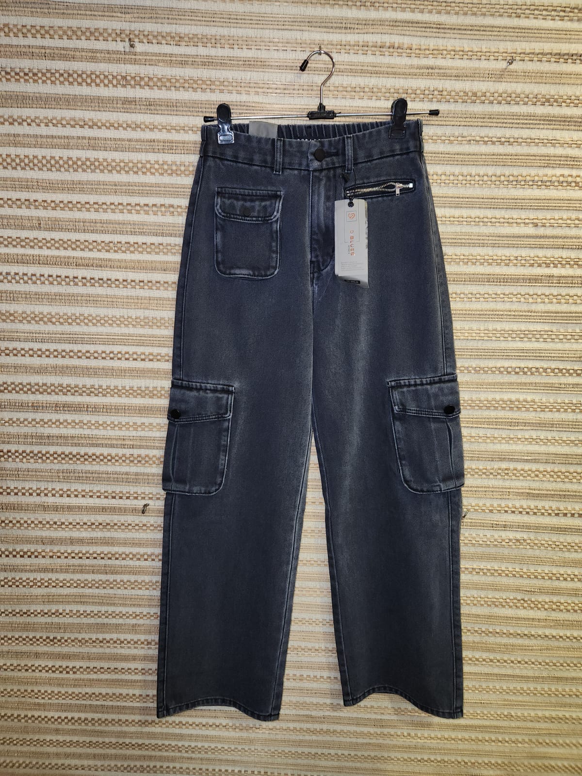 Loose Fit High Waist Wide Leg Denim Pants