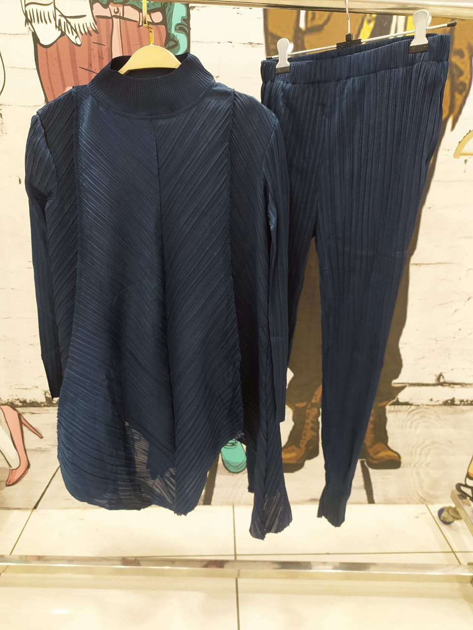 Turtle Neck Pleated Coord Set