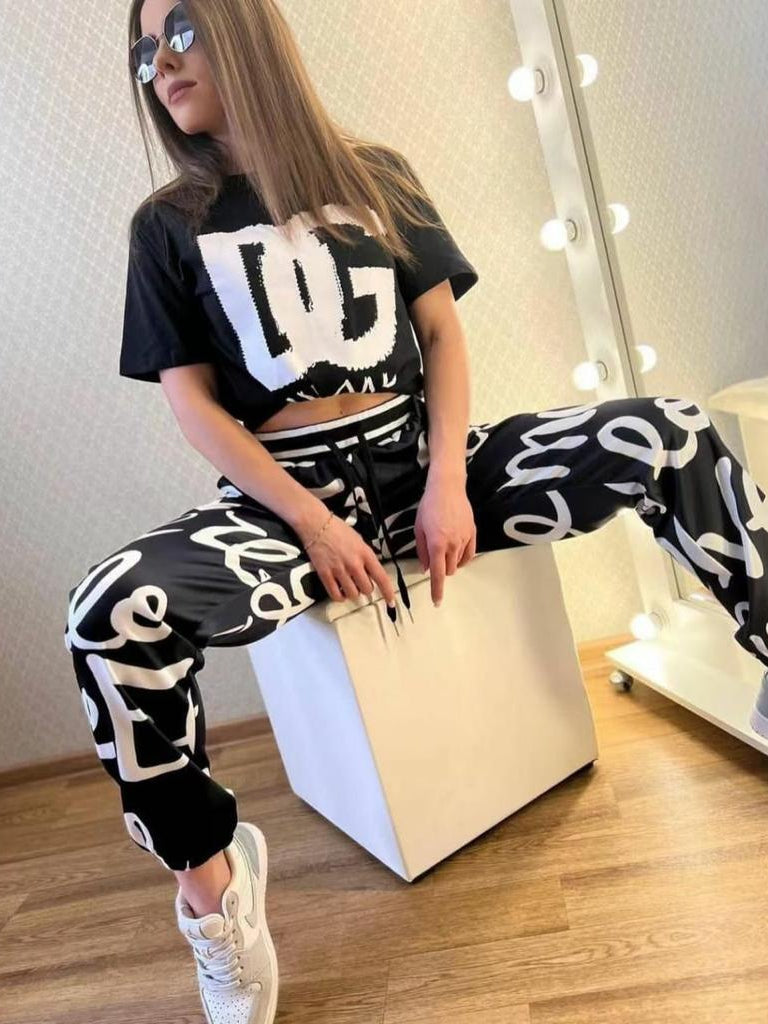 Print D G T-Shirt & Pants Coord Set