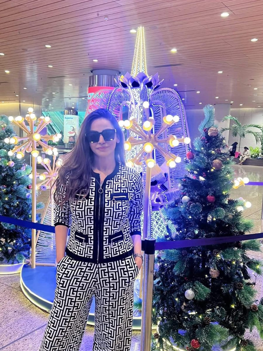 B Print Woolen Coord Set